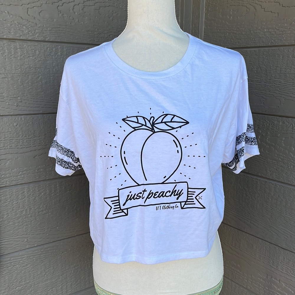 District LFT Clothing Just Peachy Crop Tee
